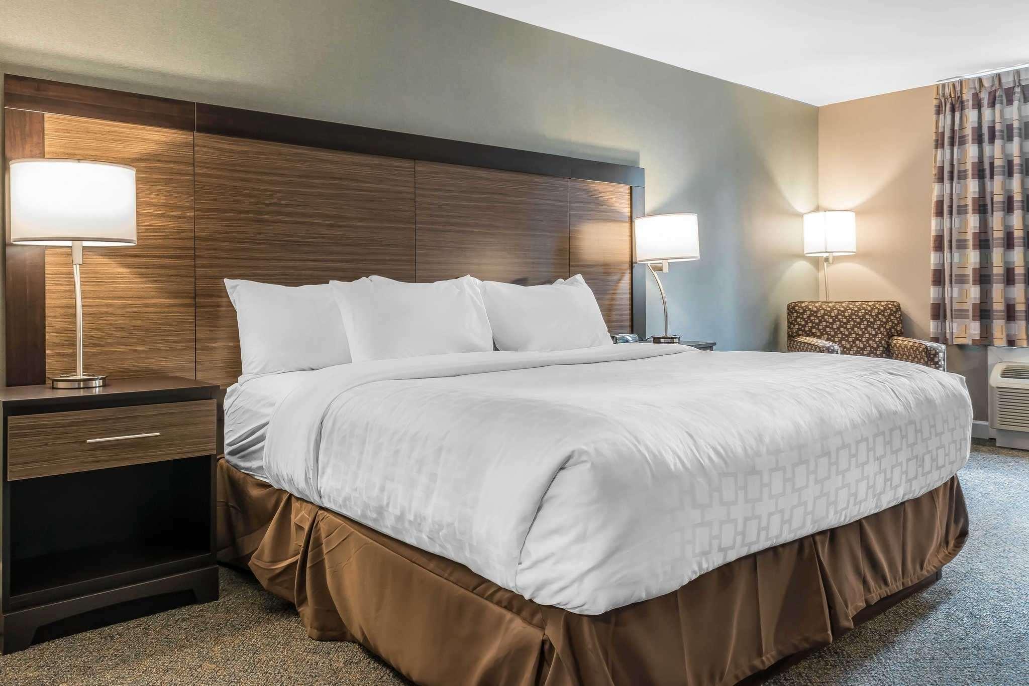 Clarion Inn Belle Vernon Bagian luar foto