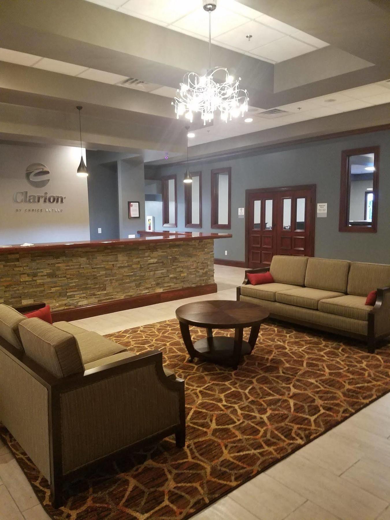 Clarion Inn Belle Vernon Bagian luar foto